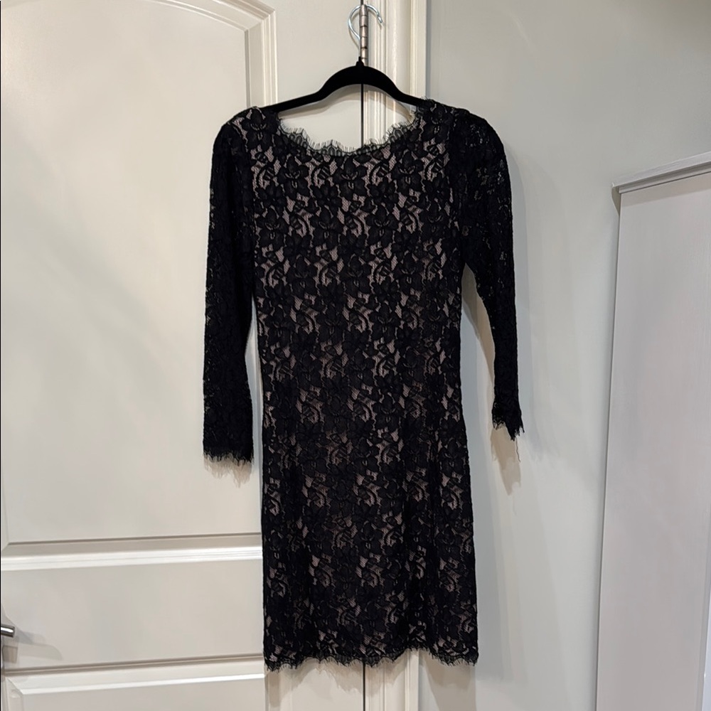Diane Von Furstenberg Elegant Black Lace Mini Dress
